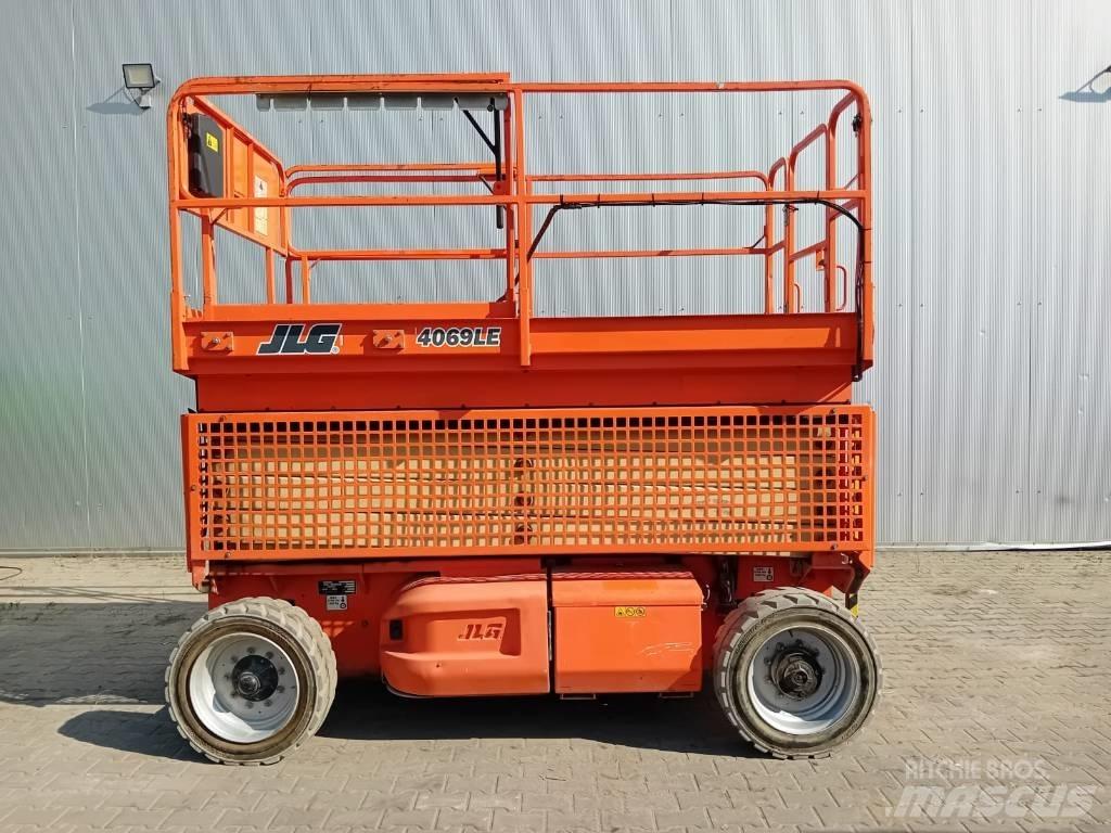 JLG 4069 LE 剪叉式升降机