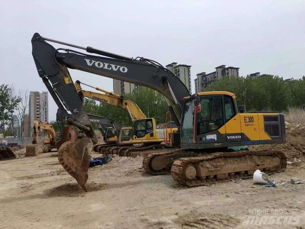 Volvo EC 300 履带挖掘机