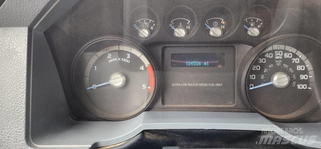 Ford F 450 XL SD 皮卡车
