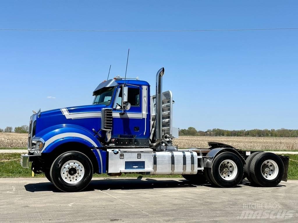 Mack Titan TD 713 其他货车
