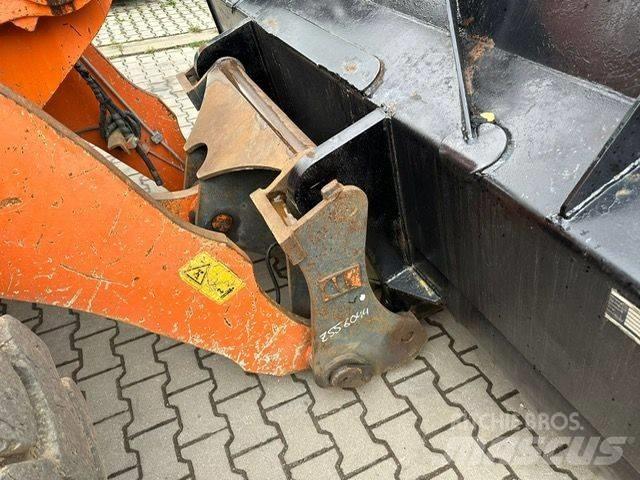 Hitachi ZW 150 轮式装载机