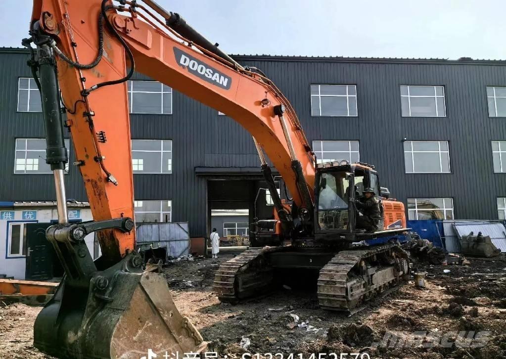 Doosan DX 500 LC 履带挖掘机
