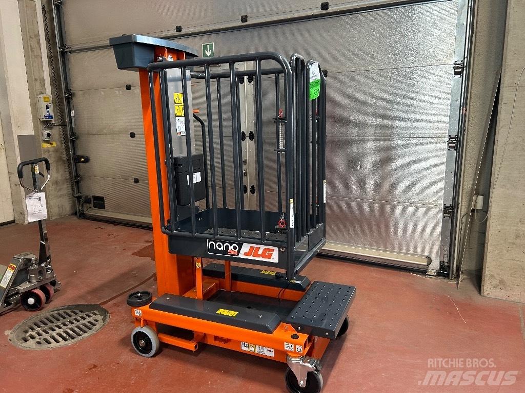 JLG Nano 35 客货电梯