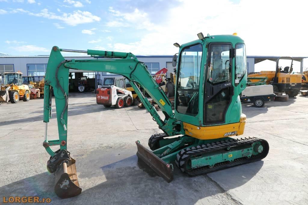 Kubota U25 - 3EU 小型挖掘机