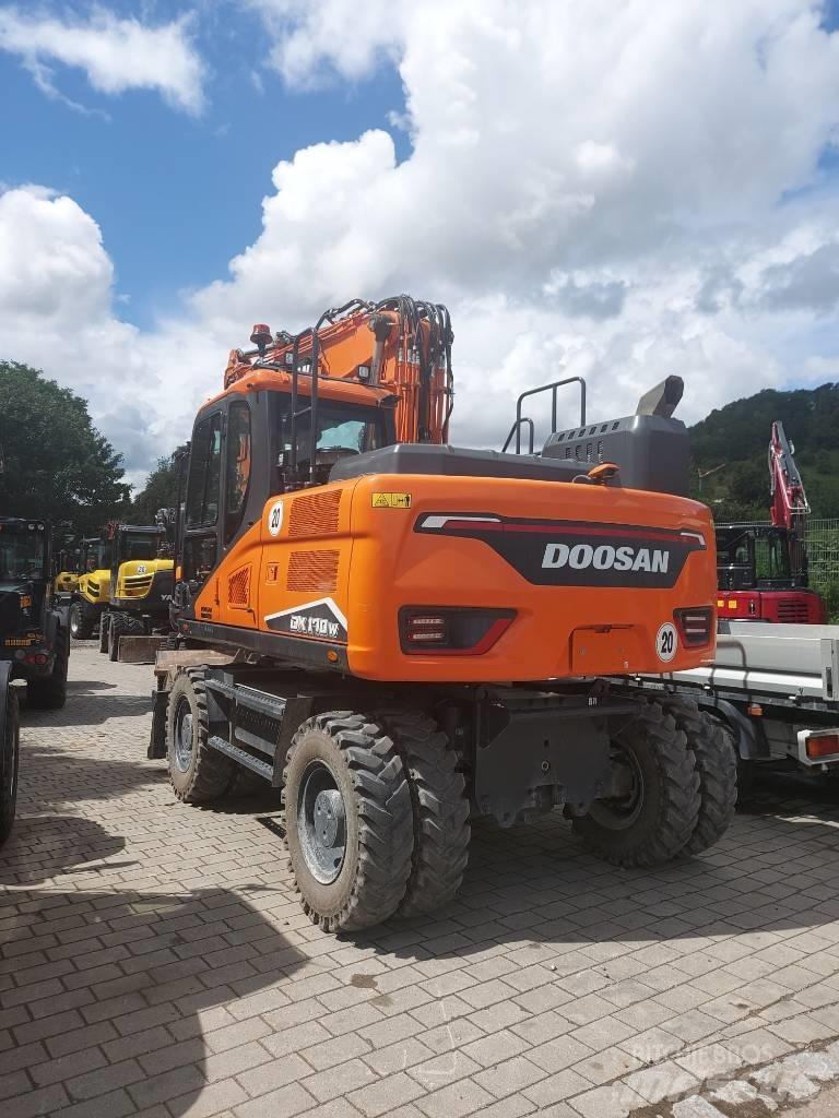Develon DX 170 W-7 轮式挖掘机