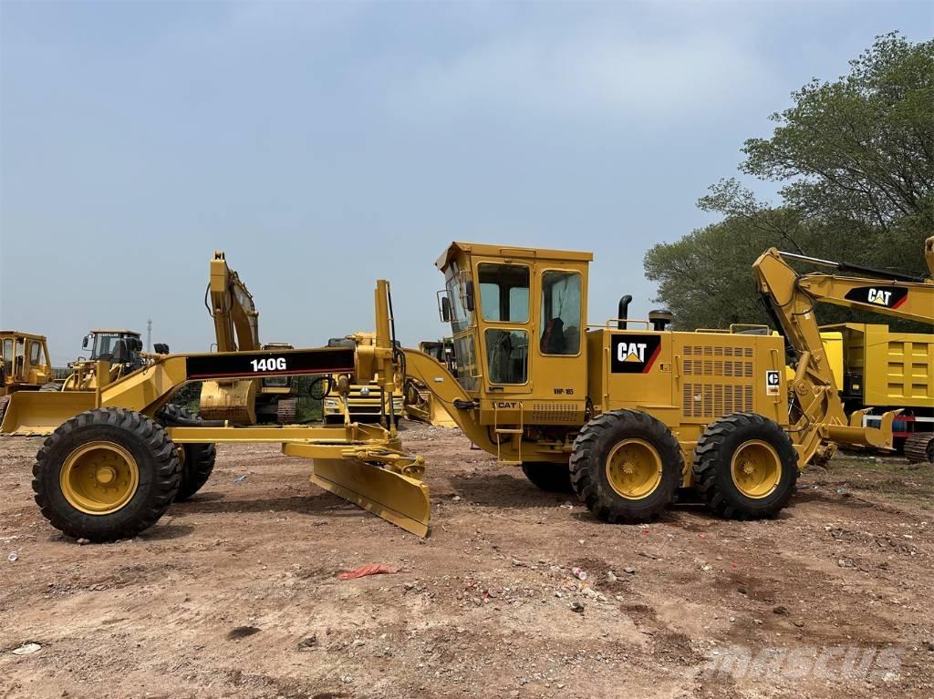 CAT 140 G 平地机/推土机