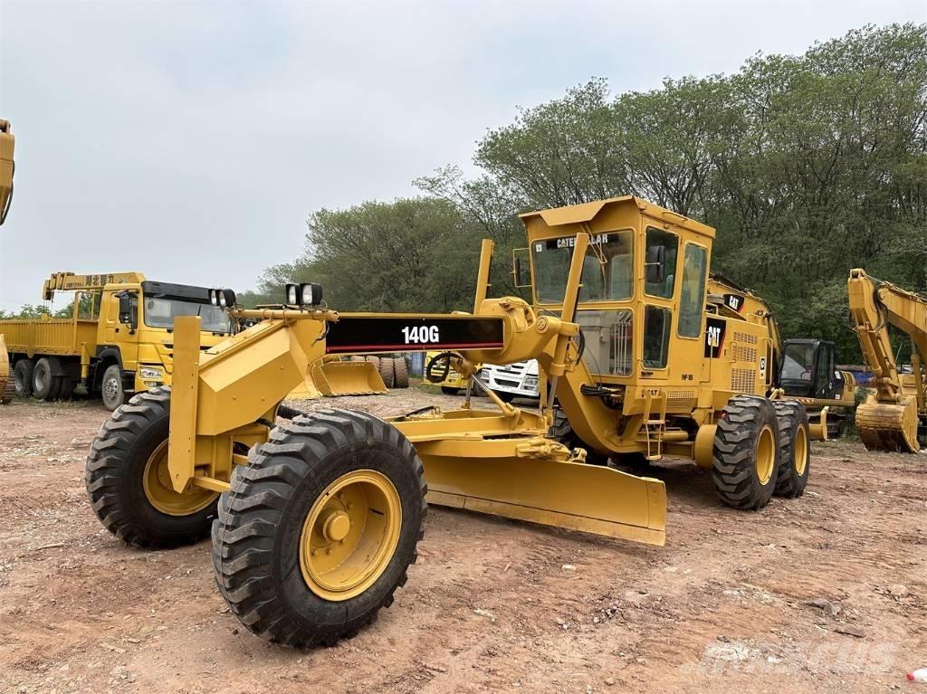 CAT 140 G 平地机/推土机