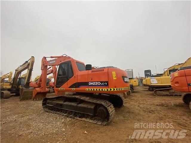 Doosan DH220LC-7 履带挖掘机