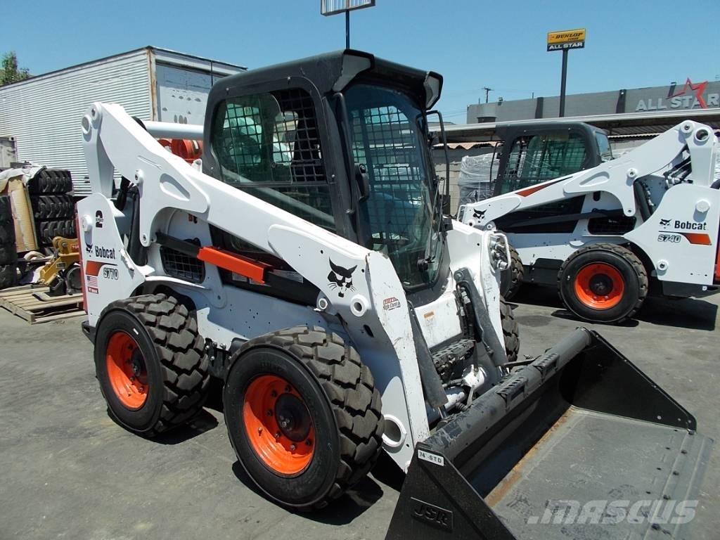 Bobcat S770 滑移装载机