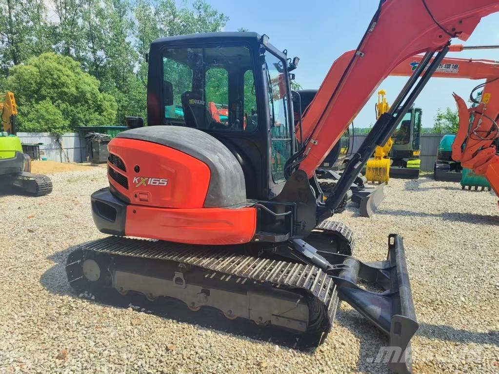 Kubota KX 165 小型挖掘机