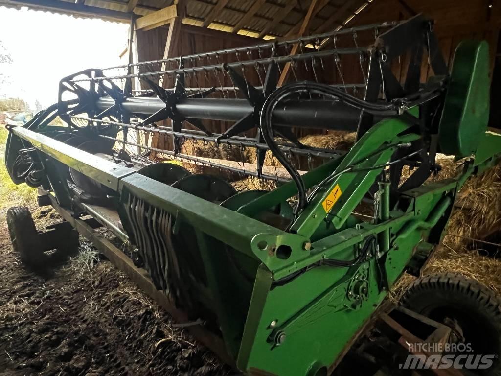 John Deere 1470 联合收割机