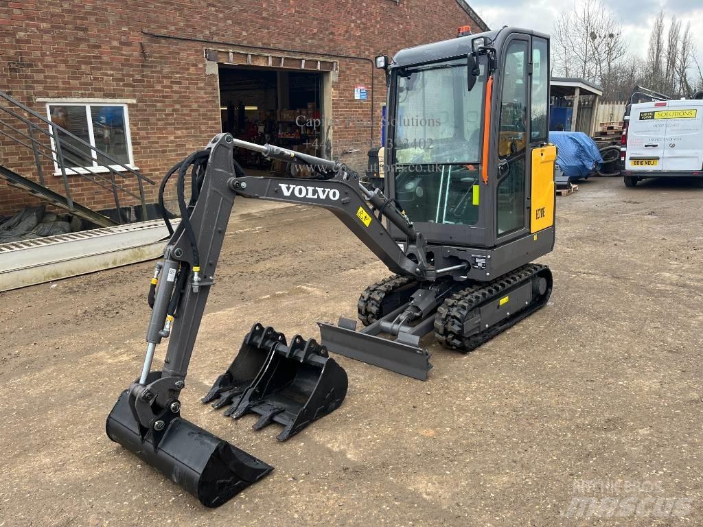 Volvo EC 18 E 小型挖掘机