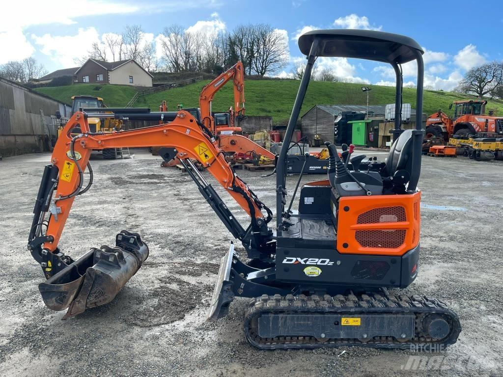 Doosan DX20z 小型挖掘机