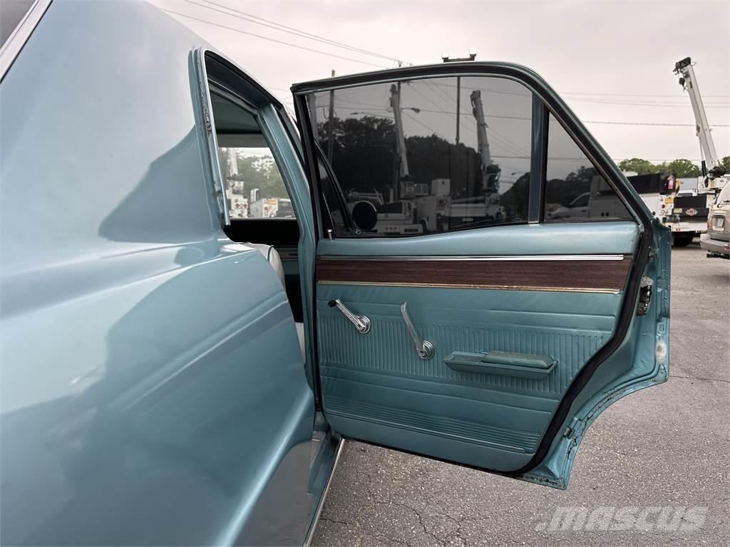 Ford FAIRLANE 其他货车