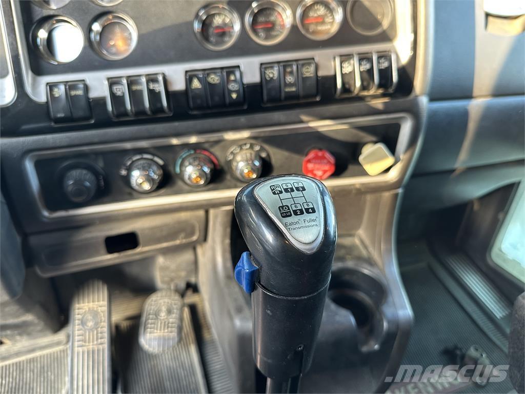 Kenworth T800 自卸式货车