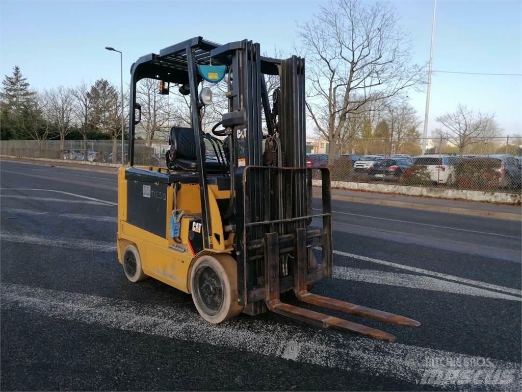 CAT EC25 其他叉车