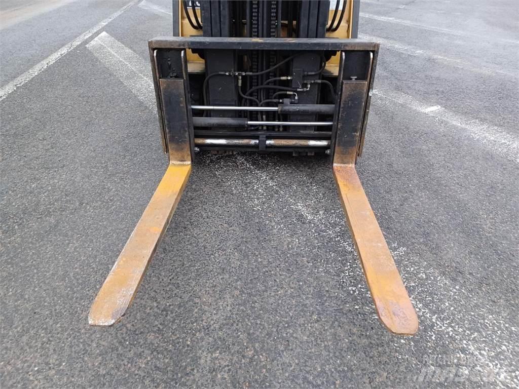 CAT EP25K 其他叉车