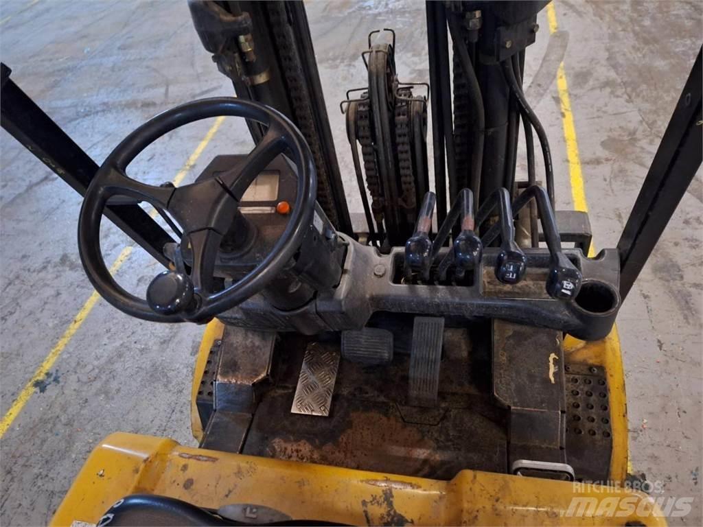 CAT EP30K-PAC 其他叉车