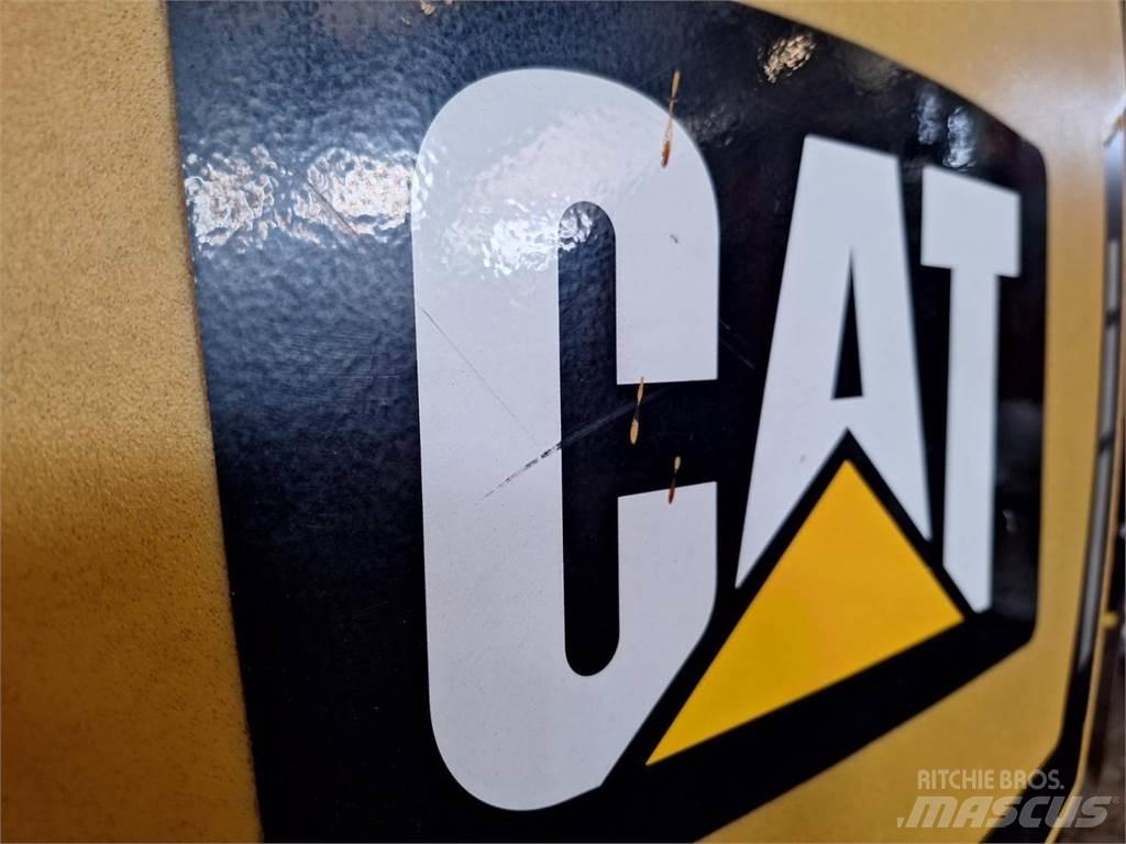 CAT NO20NE 低架装载机