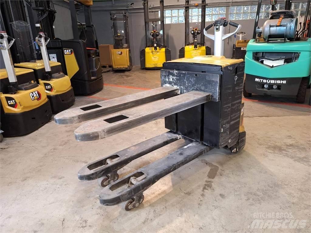 CAT NPP20N2E 手推堆垛车
