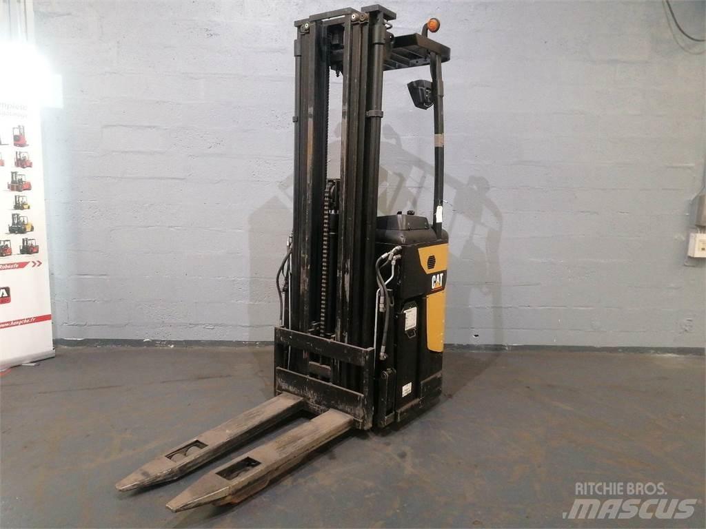 CAT NSR16N 行走式堆垛机