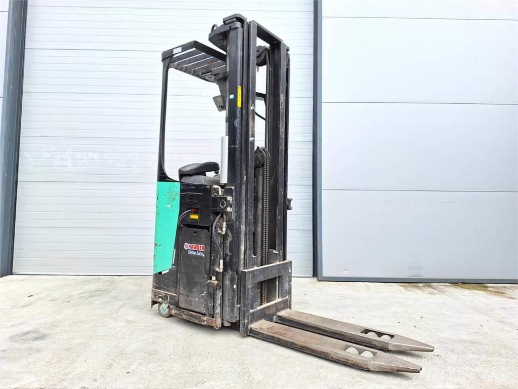 CAT NSR20N 行走式堆垛机
