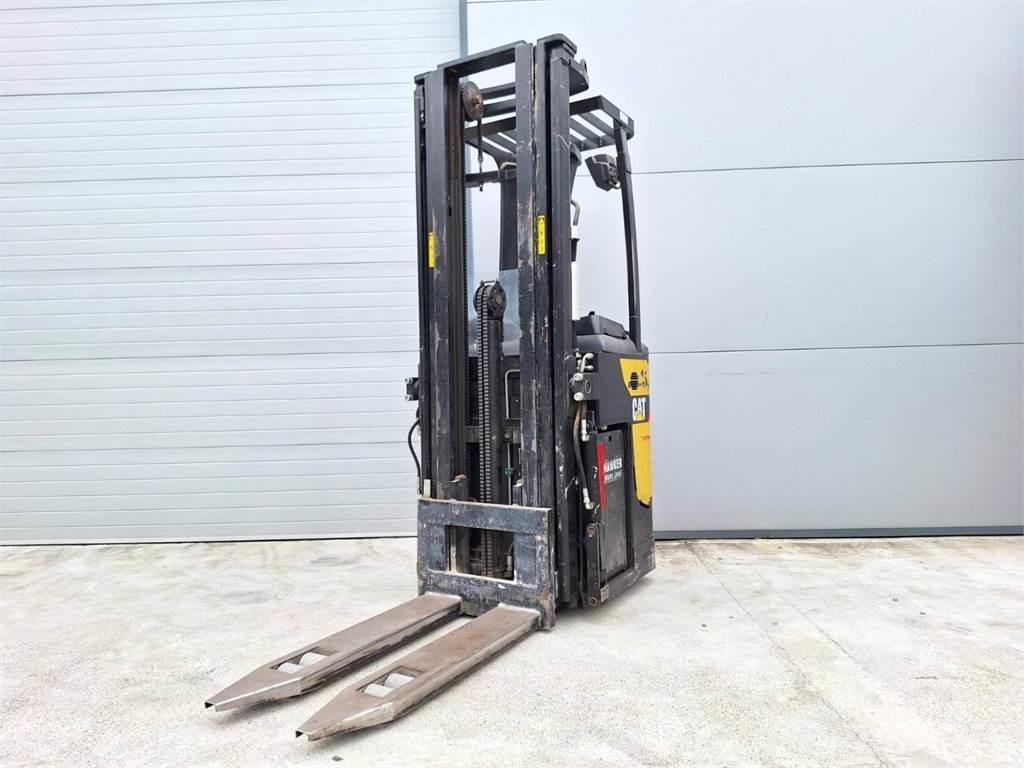 CAT NSR20N 行走式堆垛机