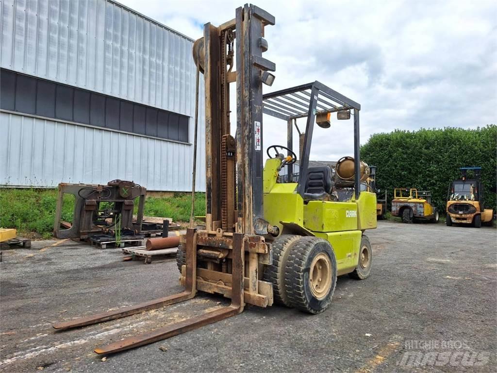 Clark GPM30 其他叉车