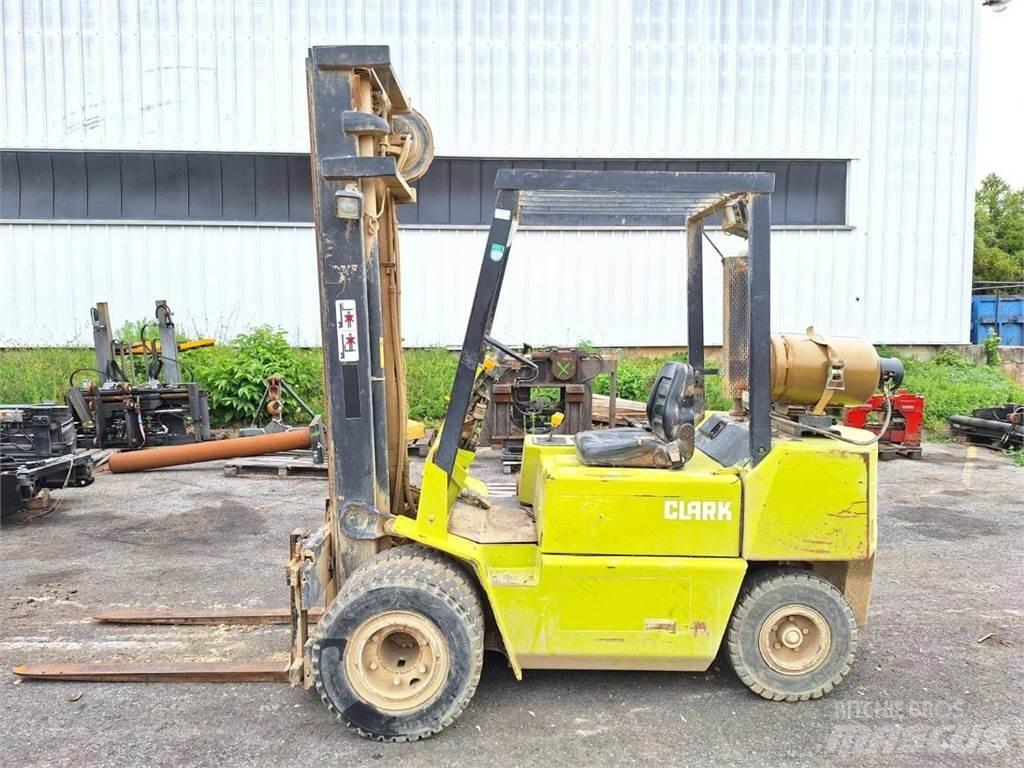 Clark GPM30 其他叉车