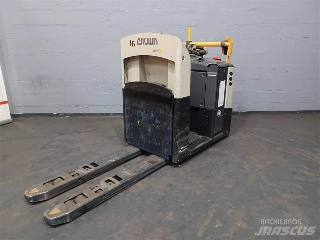 Crown GPC3020 低架装载机