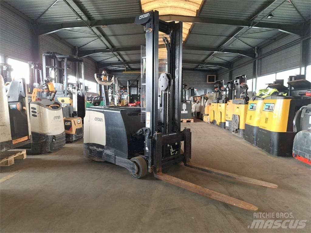 Crown SHC5540 手推堆垛车