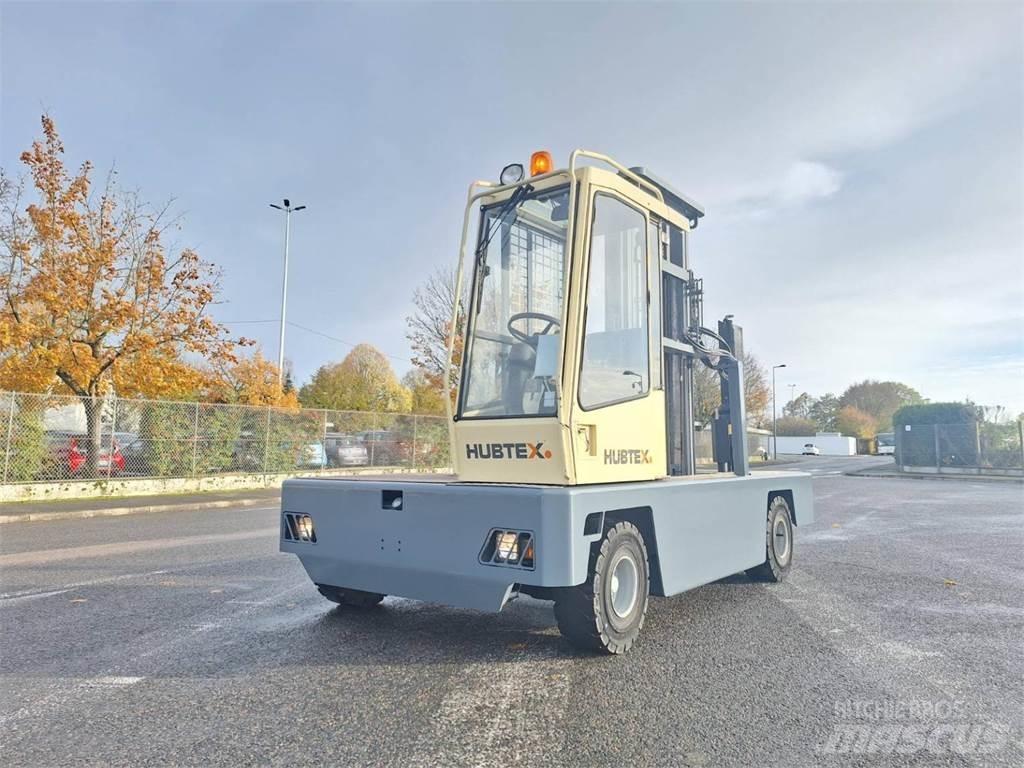 Hubtex S30 D 侧卸式铲车