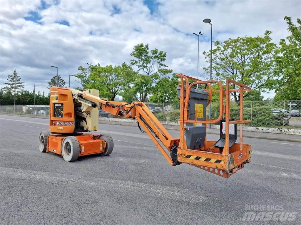 JLG E300AJP 其他升降机和高空作业平台