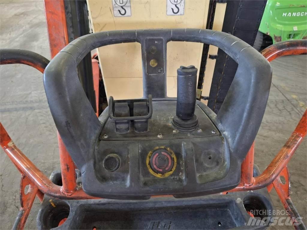 JLG TOUCAN 8E 其他升降机和高空作业平台