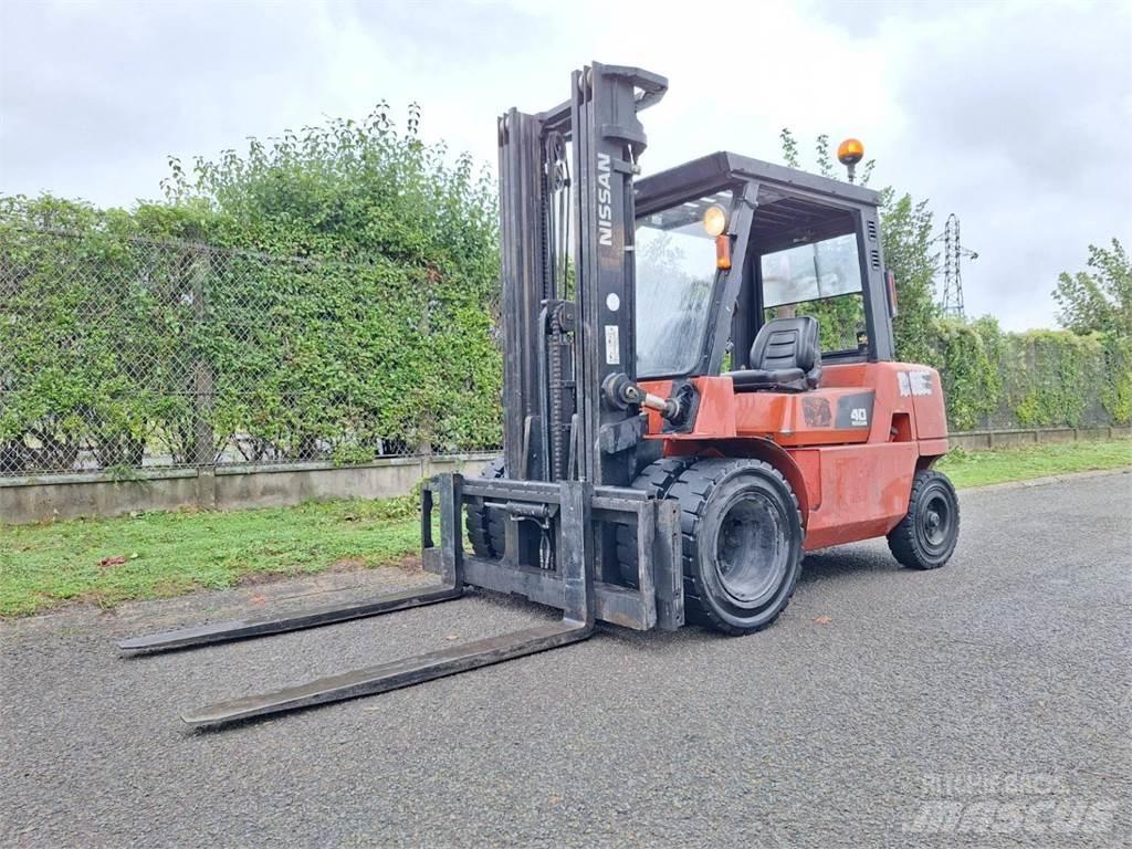 Nissan F04D40Q 其他叉车