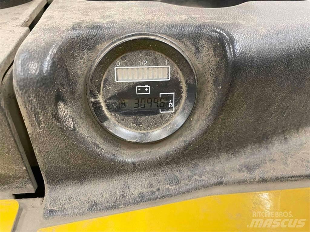 Yale MP20X 手动码垛机