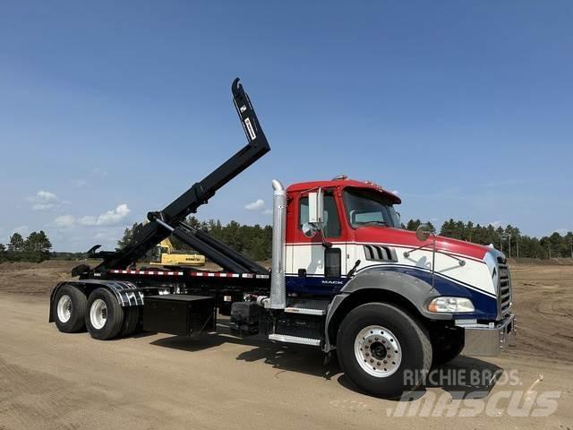 Mack GRANITE 其他