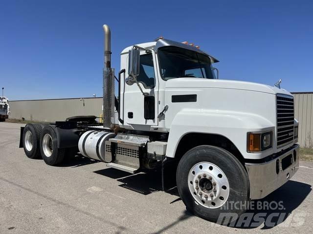 Mack PINNACLE 其他