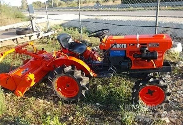 Kubota 6001 di '04 动力旋转耙