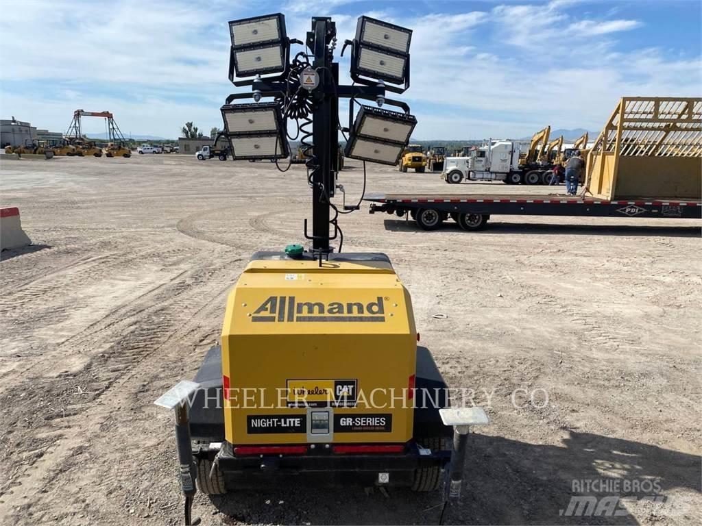 Allied LT NGR LED 拖车式灯塔