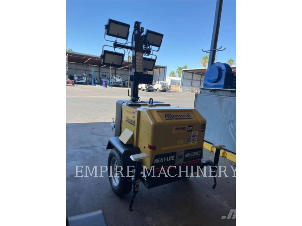 Allmand LT-NLGRLC 拖车式灯塔