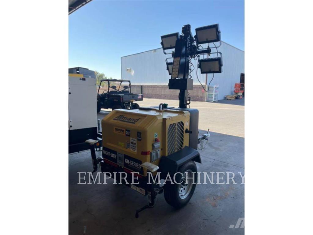 Allmand LT-NLGRLC 拖车式灯塔