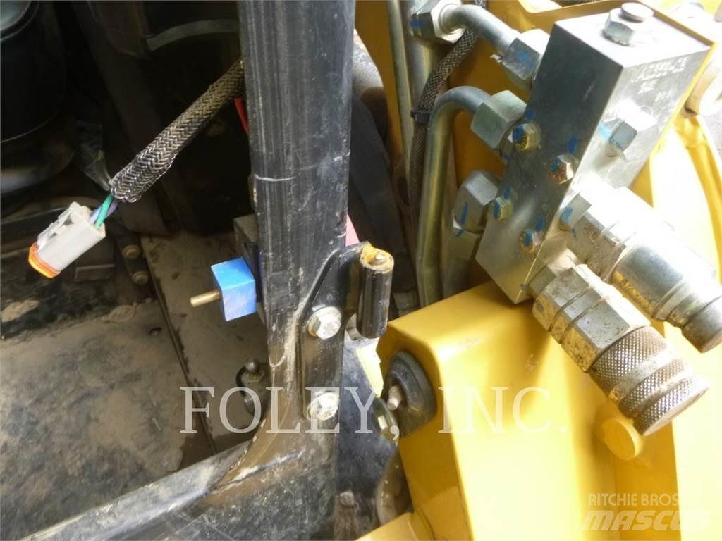 ASV RT40 履带式装载机