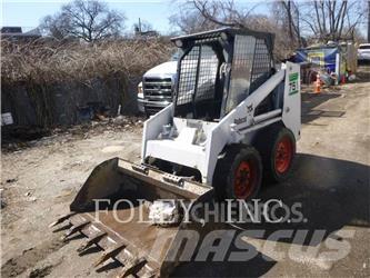 Bobcat 743B 滑移装载机