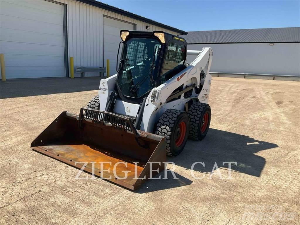 Bobcat A770 滑移装载机