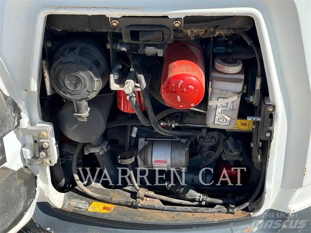 Bobcat E20 履带挖掘机