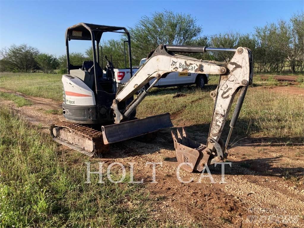 Bobcat E26 履带挖掘机