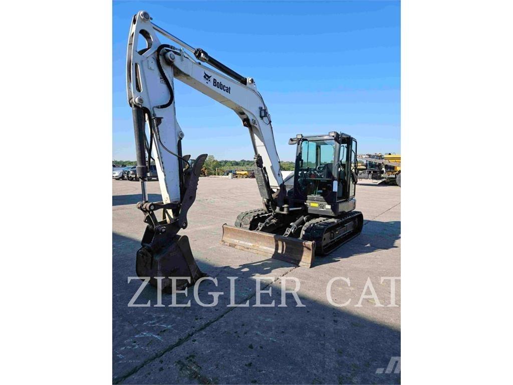 Bobcat E85 履带挖掘机