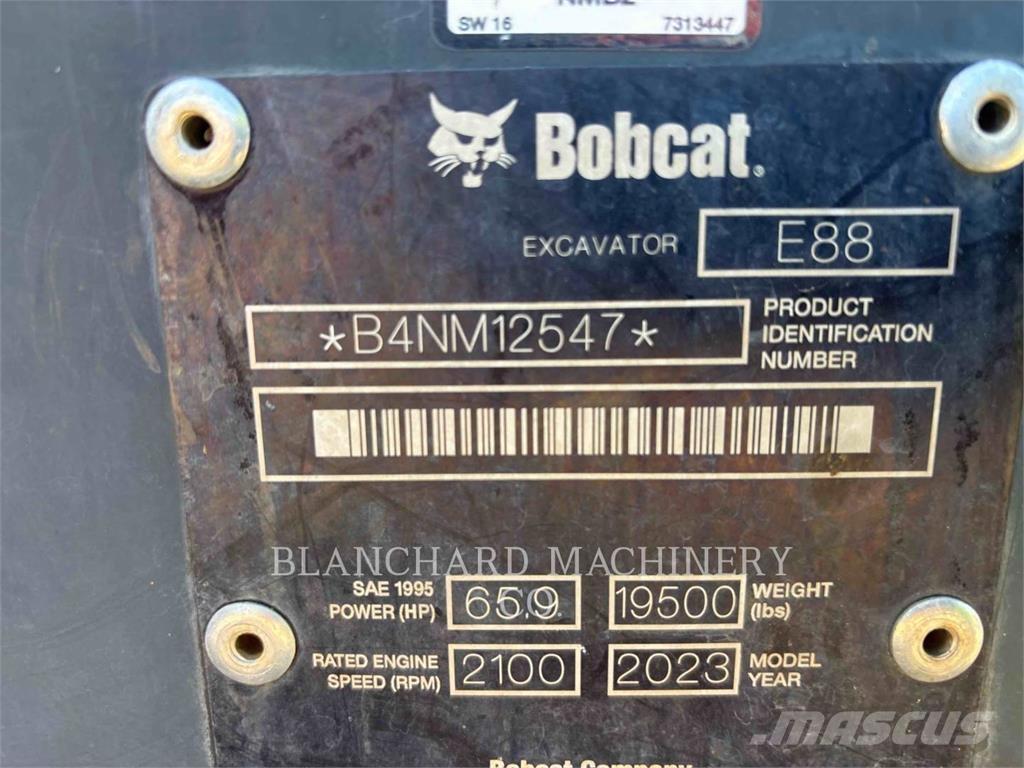 Bobcat E88 履带挖掘机