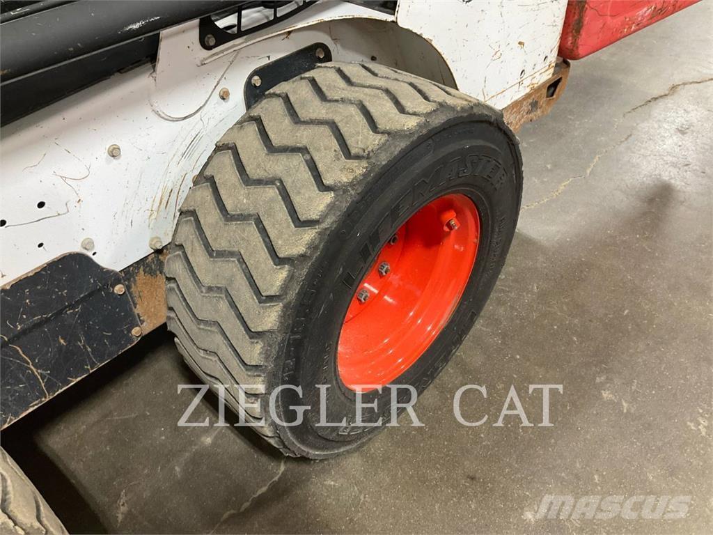 Bobcat S550_US 滑移装载机
